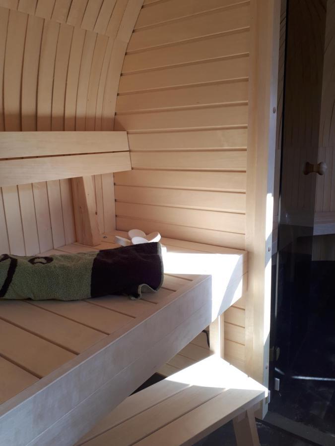 バーリンゲンTinyhouse Zollernalbアパートメント エクステリア 写真